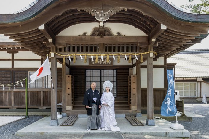 和装　結婚式　白濱神社　伊豆下田　下田市　白浜　白無垢　袴　家族写真